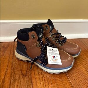 NWT SPROX Boys Kids Hiking Snow Boots C-TEXI Water Resistant Shoes Size 13